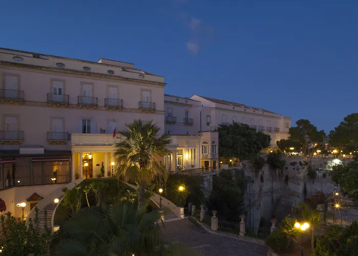 Grand Hotel Villa Politi
